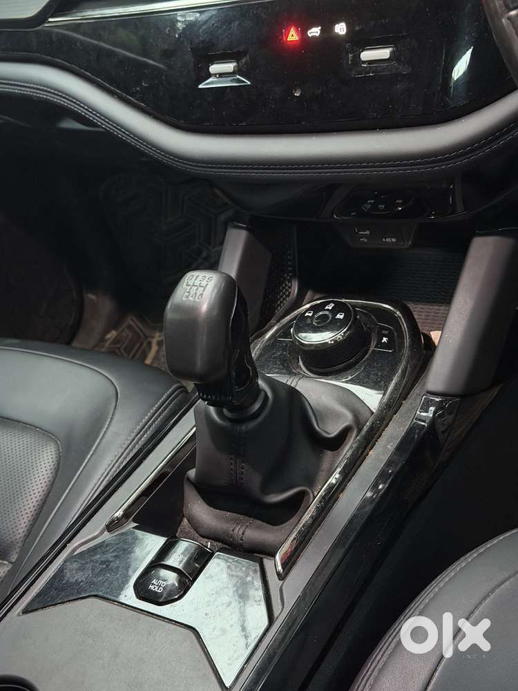 Tata Safari Accomplished X Plus 7 Str Dark Edition, 2025, Diesel