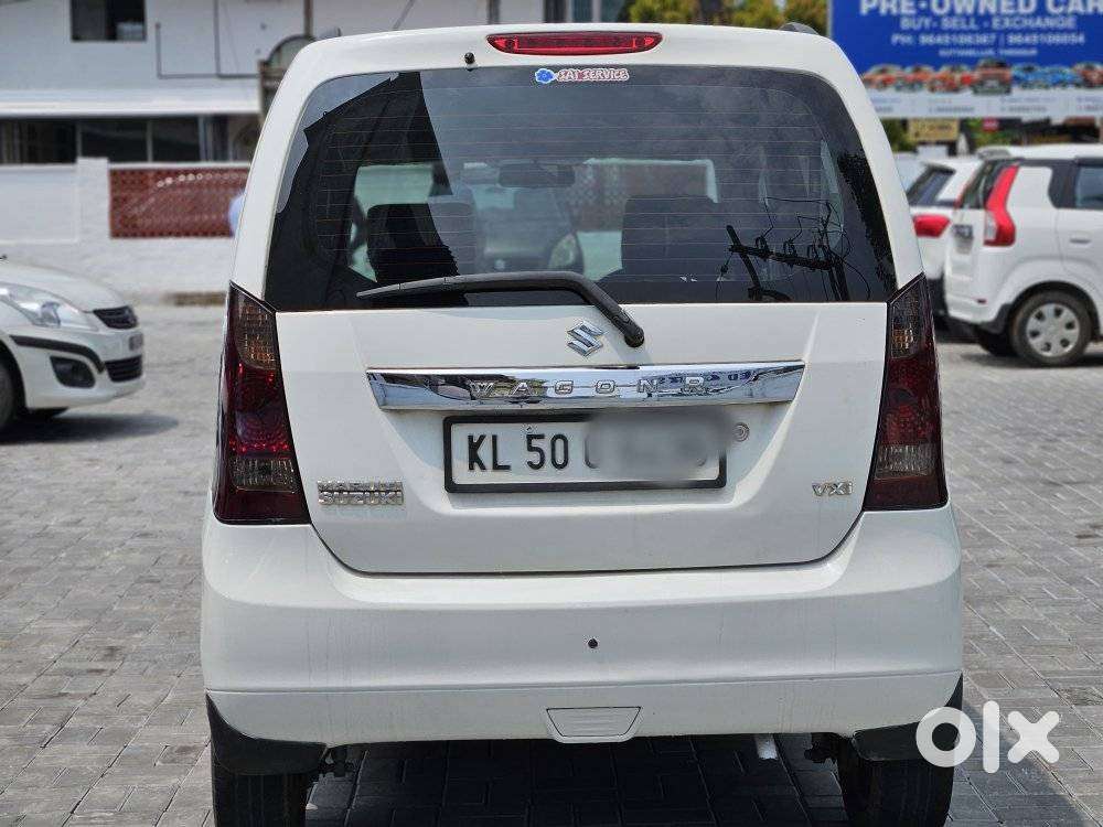 Maruti Suzuki Wagon R Vxi 1.0, 2018, Petrol