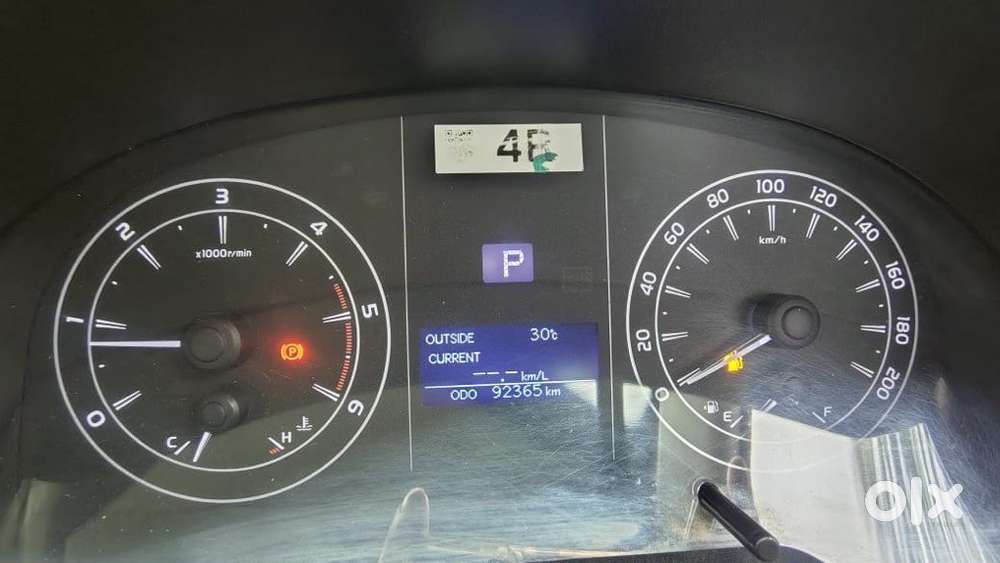 Toyota Innova Crysta 2.8 Gx At, 2018