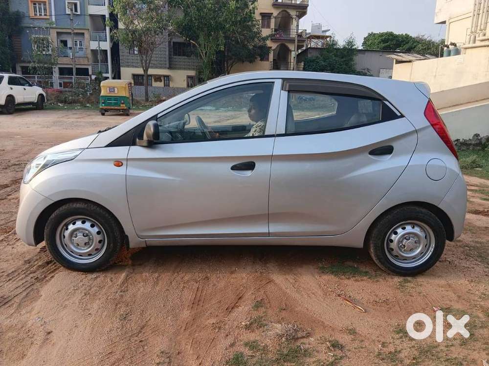 Hyundai Eon Era +, 2018, Petrol