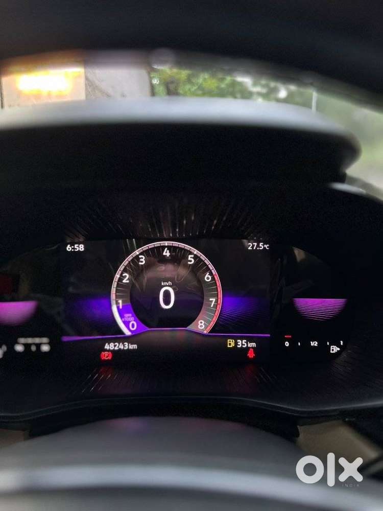 Skoda Slavia, 2022, Petrol