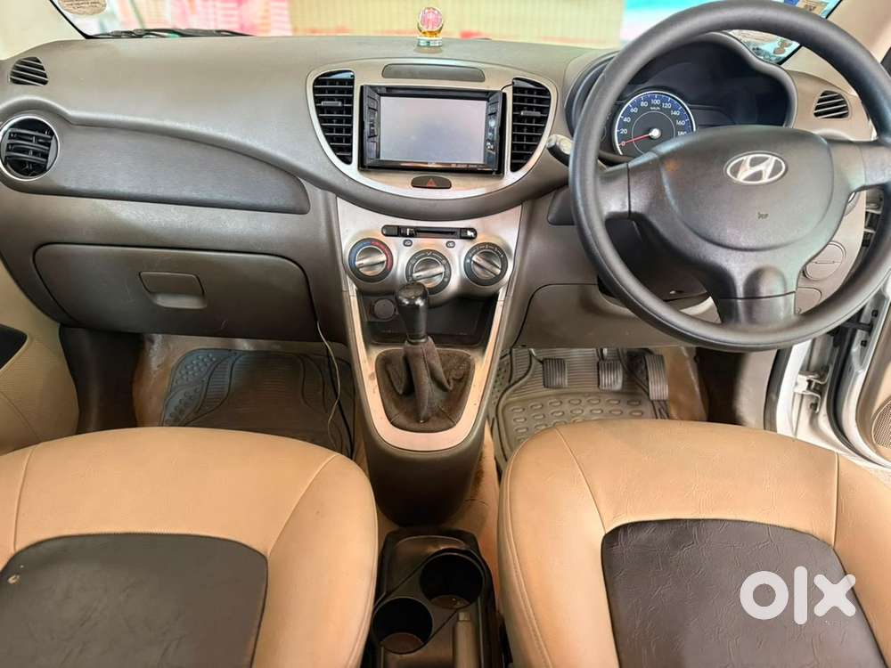 Hyundai I10 2011 Km Driven