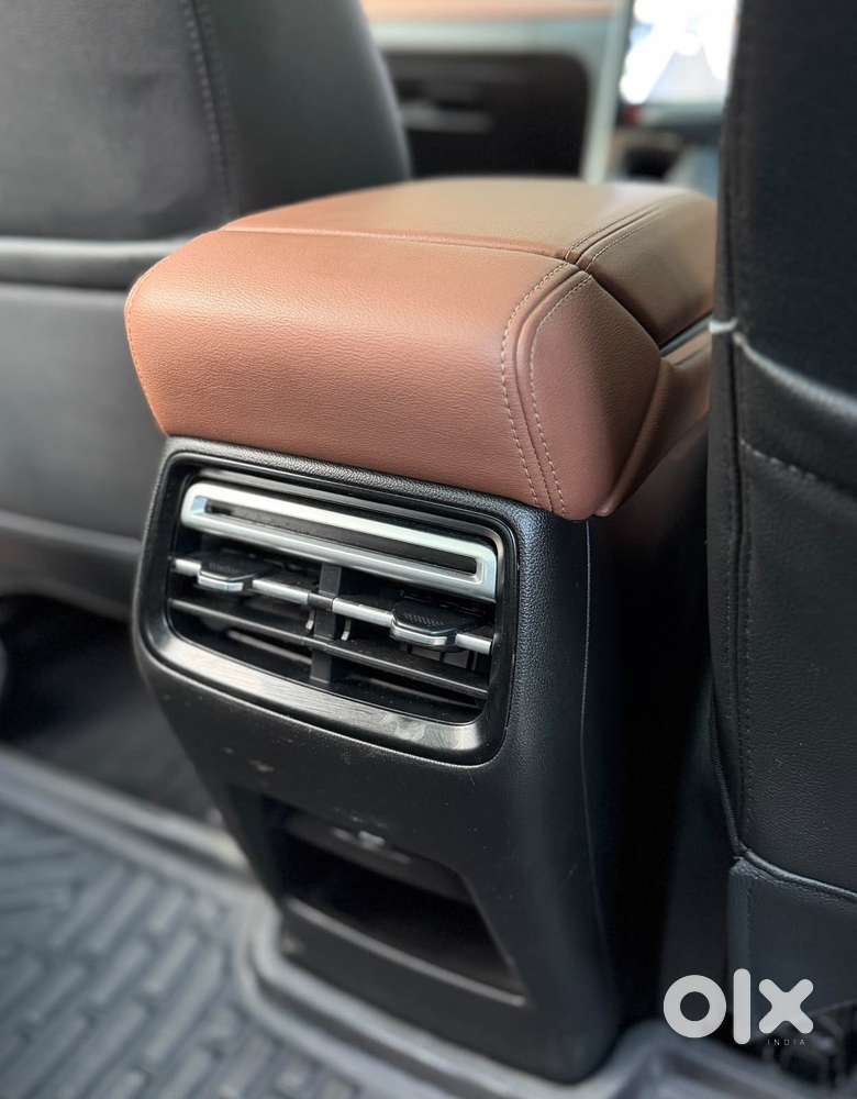 Mg Hector Plus Savvy Pro 1.5 Turbo Petrol Cvt 6 Str, 2024, Petrol