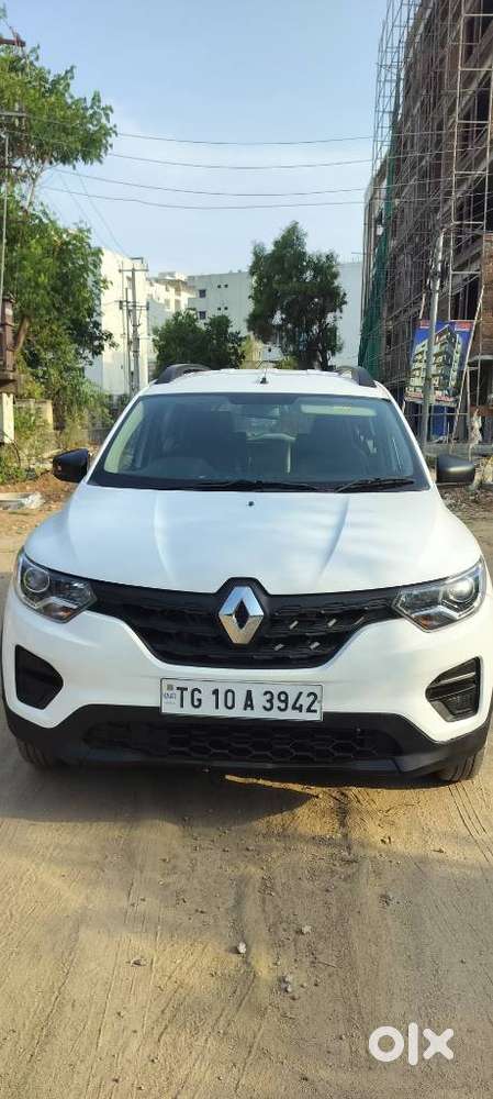 Renault Triber Rxz, 2024, Petrol
