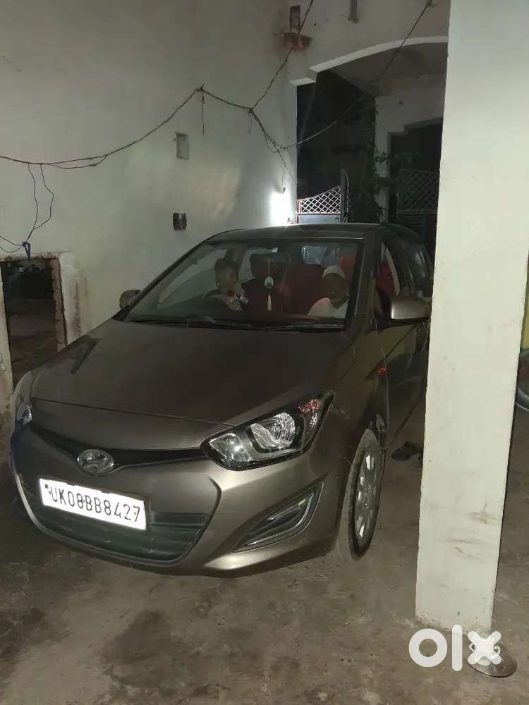 Kisi Bhi Mistari Ko Dikha Sakte H Ek Number Gadi H