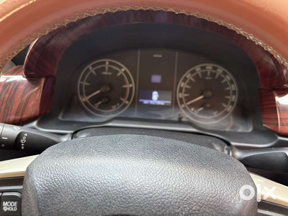 Toyota Innova Crysta 2.4 Gx Limited Edition 7 Str, 2020, Diesel