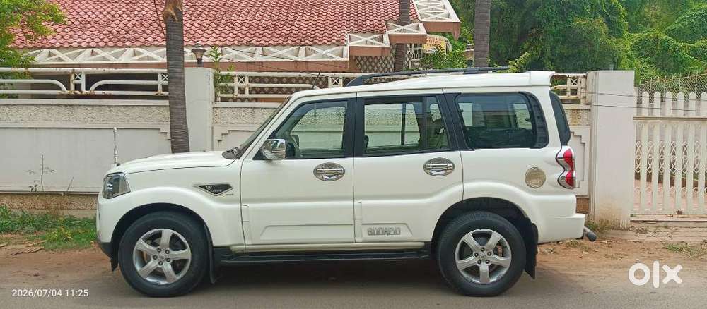 Mahindra Scorpio S11 Mt 7s, 2021, Diesel