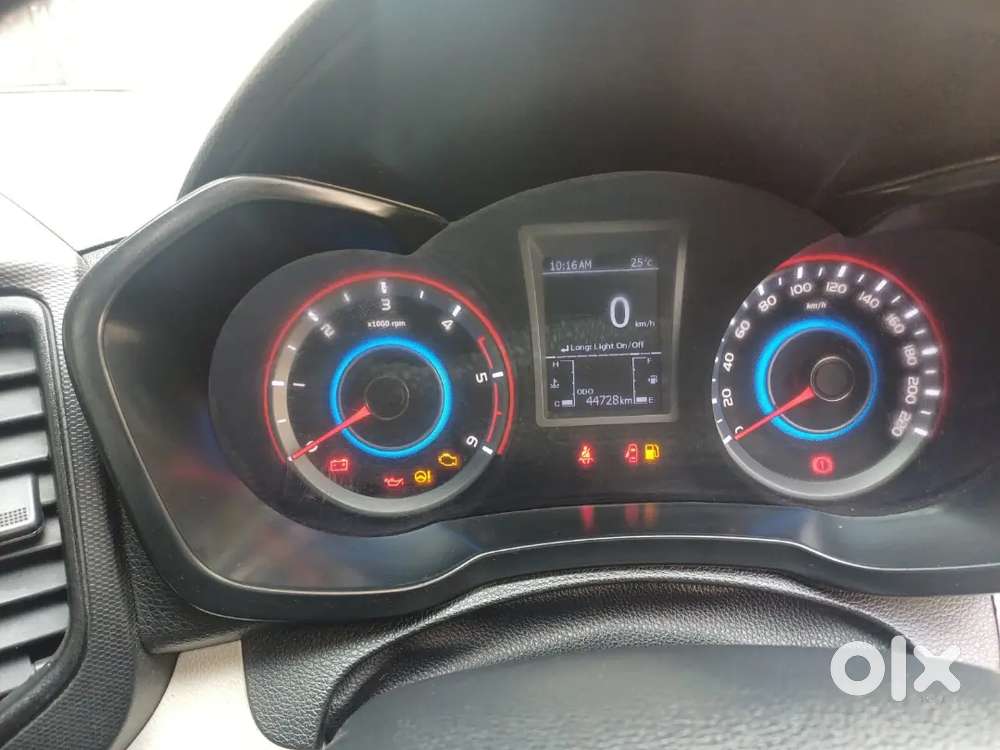 Mahindra Xuv300 Turbosport 2024 Diesel 44000 Km Driven