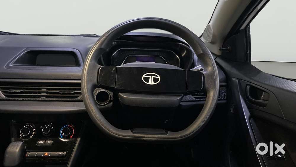Tata Nexon Smart 1.2 Revotron Petrol 5 Mt, 2024, Petrol