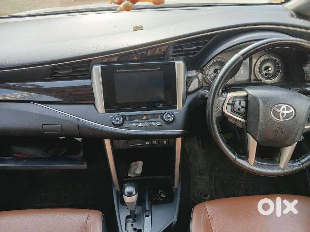 Toyota Innova Crysta 2.8z Automatic, 2018, Diesel