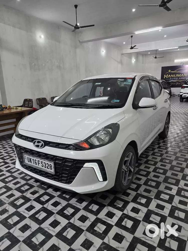 Hyundai Aura 2024 Petrol 25000 Km Driven
