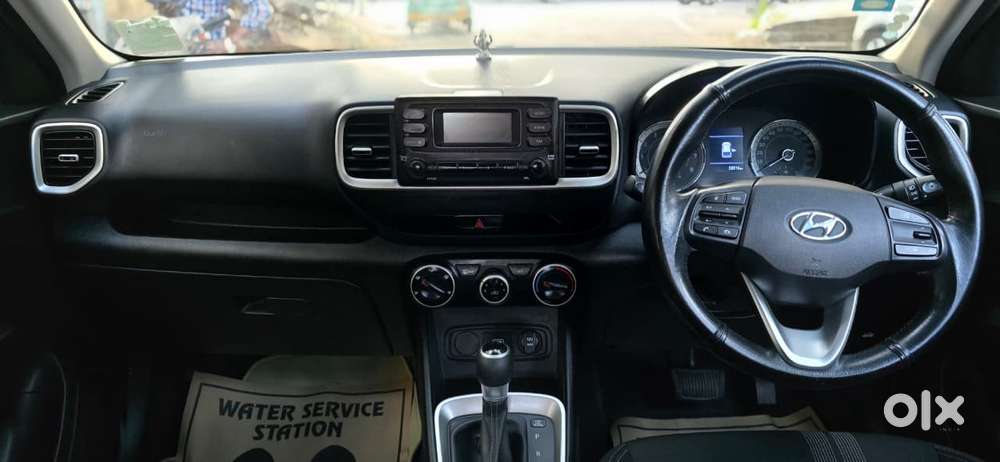 Hyundai Venue 1.0 S (o) Turbo Dct, 2020, Petrol