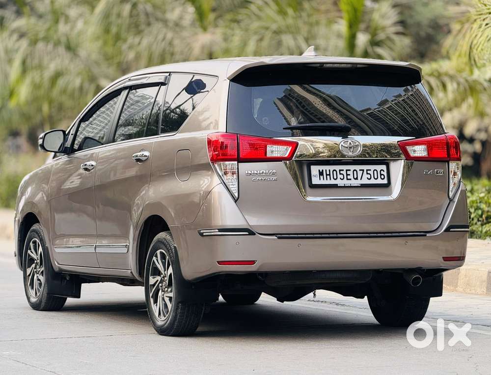 Toyota Innova Crysta 2.4 G Mt 8s, 2021, Diesel