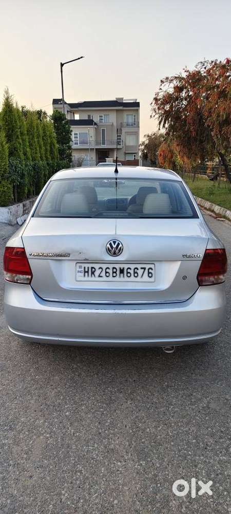 Volkswagen Vento 1.2 Highline Plus At 16 Alloy, 2011, Petrol