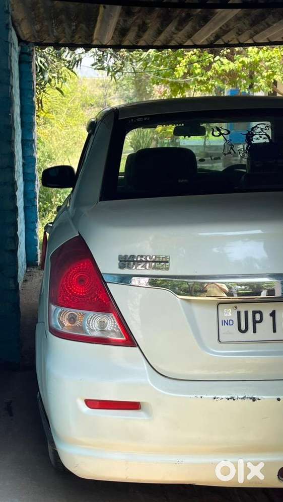 Maruti Suzuki Swift Dzire 2010 Petrol Well Maintained