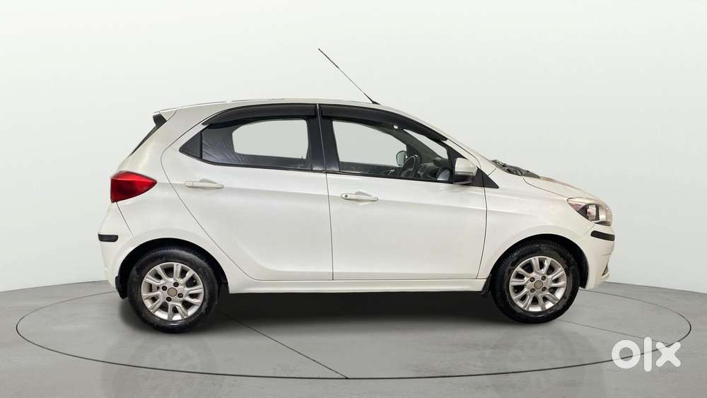 Tata Tiago 1.2 Revotron Xz, 2016, Petrol