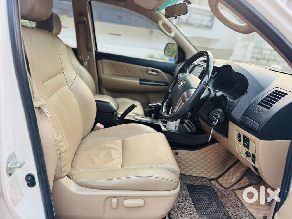 Toyota Fortuner 3.0 4x2 Automatic, 2015, Diesel