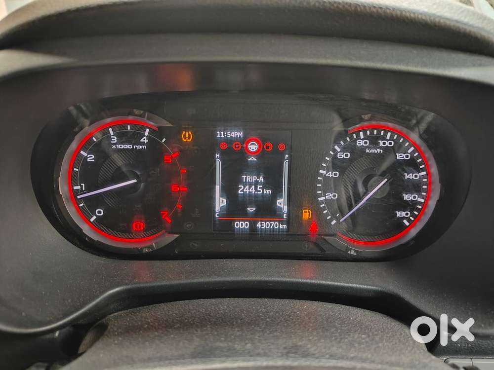 Mahindra Thar Lx Hard Top Diesel Mt Rwd, 2023, Diesel