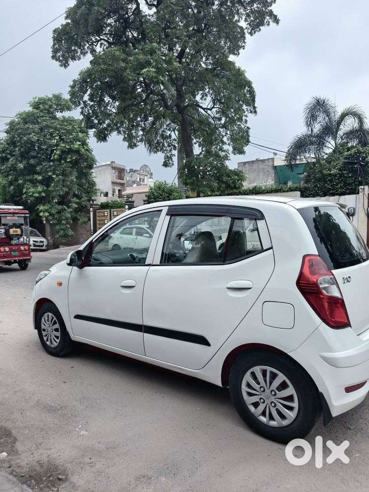 Hyundai I10 1.2 Kappa Sportz, 2015, Cng & Hybrids