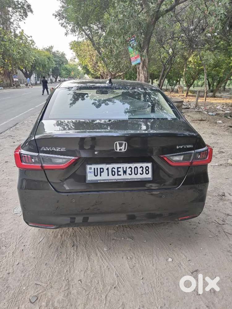 Honda Amaze Petrol ( March 2025 Registration) 3rd Generation