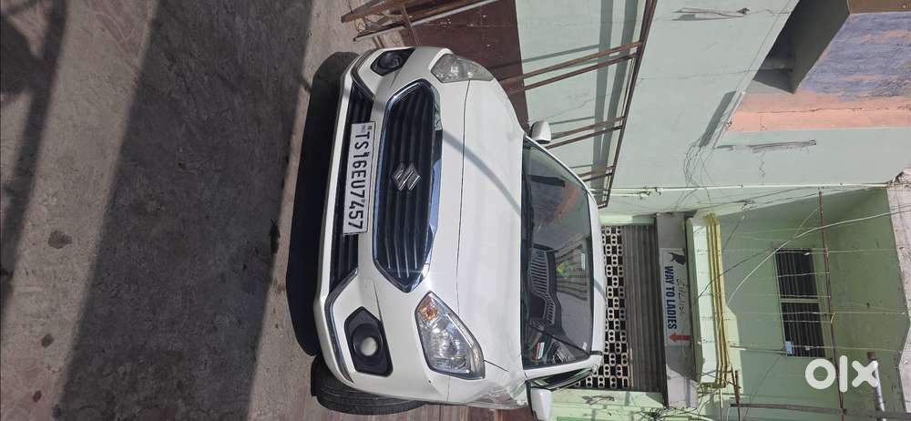 Automatic Vehicle Single Handedly Driven