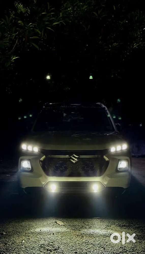 Maruti Suzuki Grand Vitara Alpha +