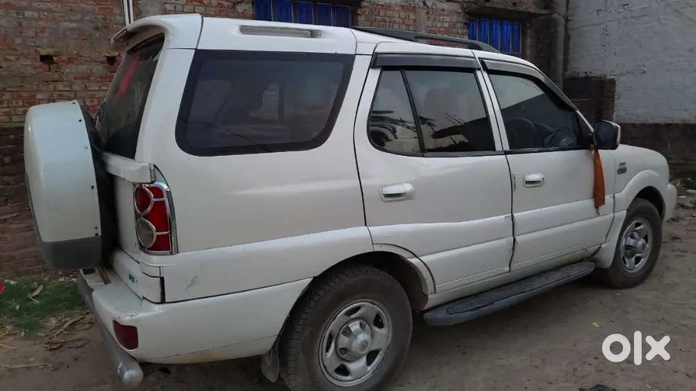Tata Safari Dicor 2013