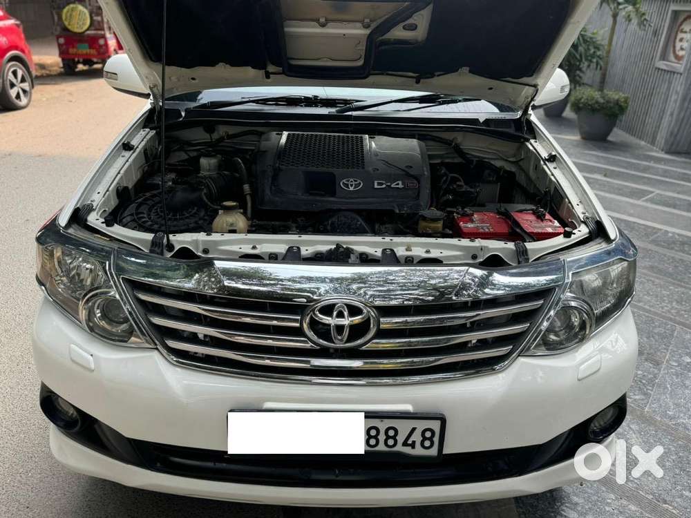 Toyota Fortuner 3.0 4x4 Manual, 2015, Diesel