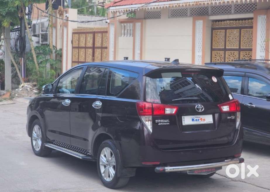 Toyota Innova Crysta 2.4 Z 7 Str, 2016, Diesel