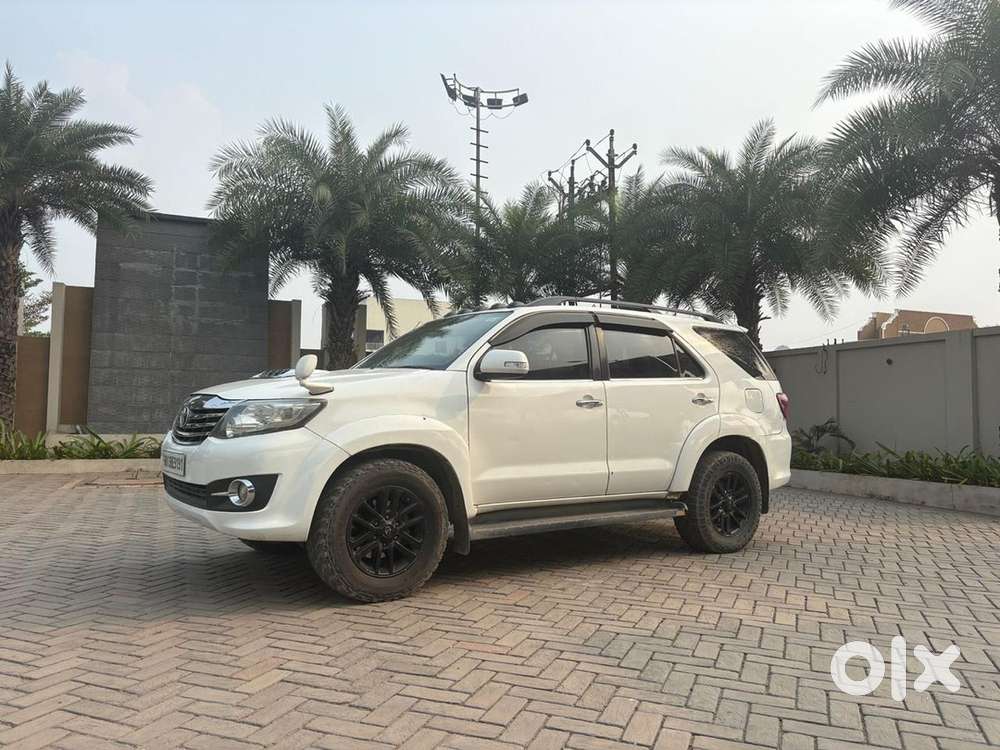 Toyota Fortuner Sportivo 2012