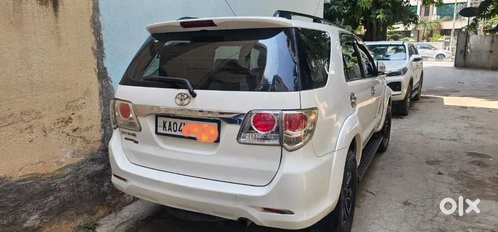 Toyota Fortuner 2014 Manual