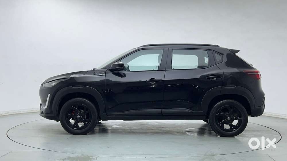 Nissan Magnite Kuro Edition 1.0 Petrol Mt, 2024, Petrol