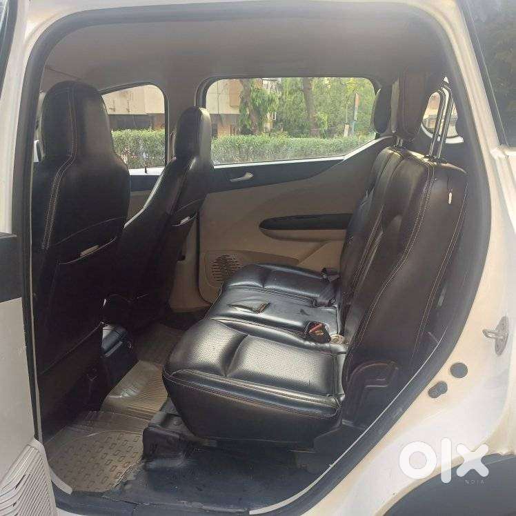 Renault Triber Rxz, 2020, Petrol