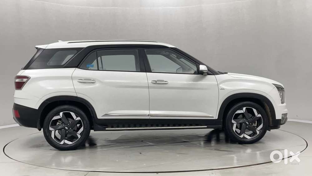 Hyundai Alcazar 2.0 Signature (o) Petrol At 7 Str, 2022, Petrol