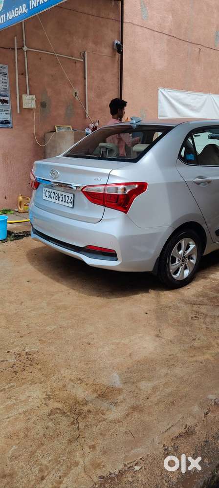 Hyundai Xcent 2017 Petrol Well Maintained