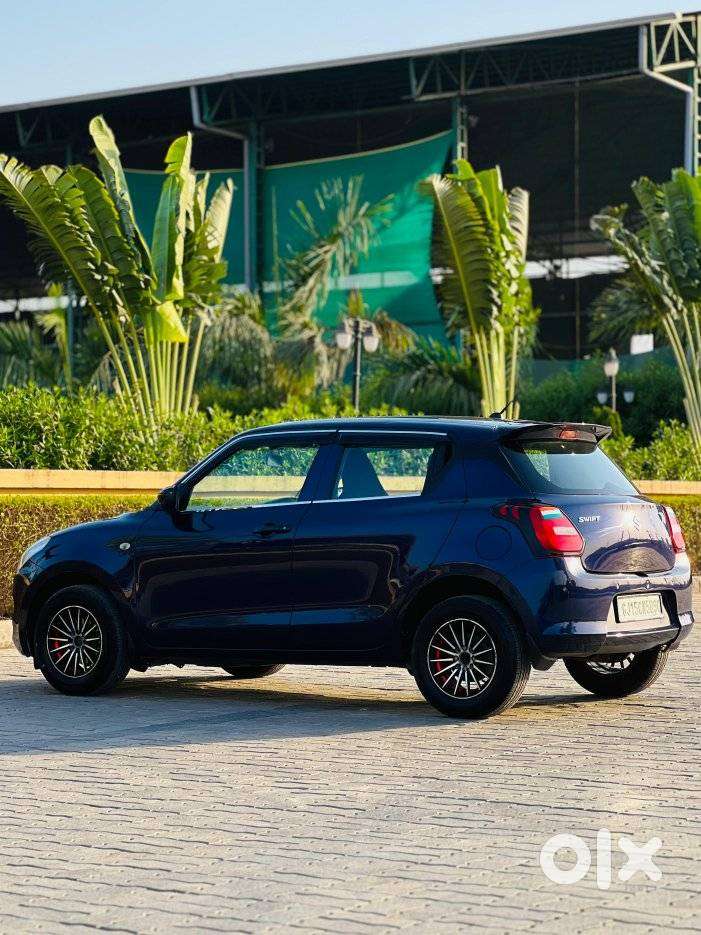 Maruti Suzuki Swift Lxi Option, 2023, Petrol
