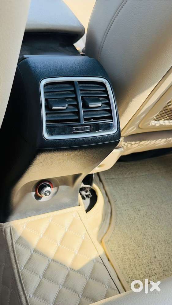 Audi Q3 2016 Diesel White Color 92000 Km Driven