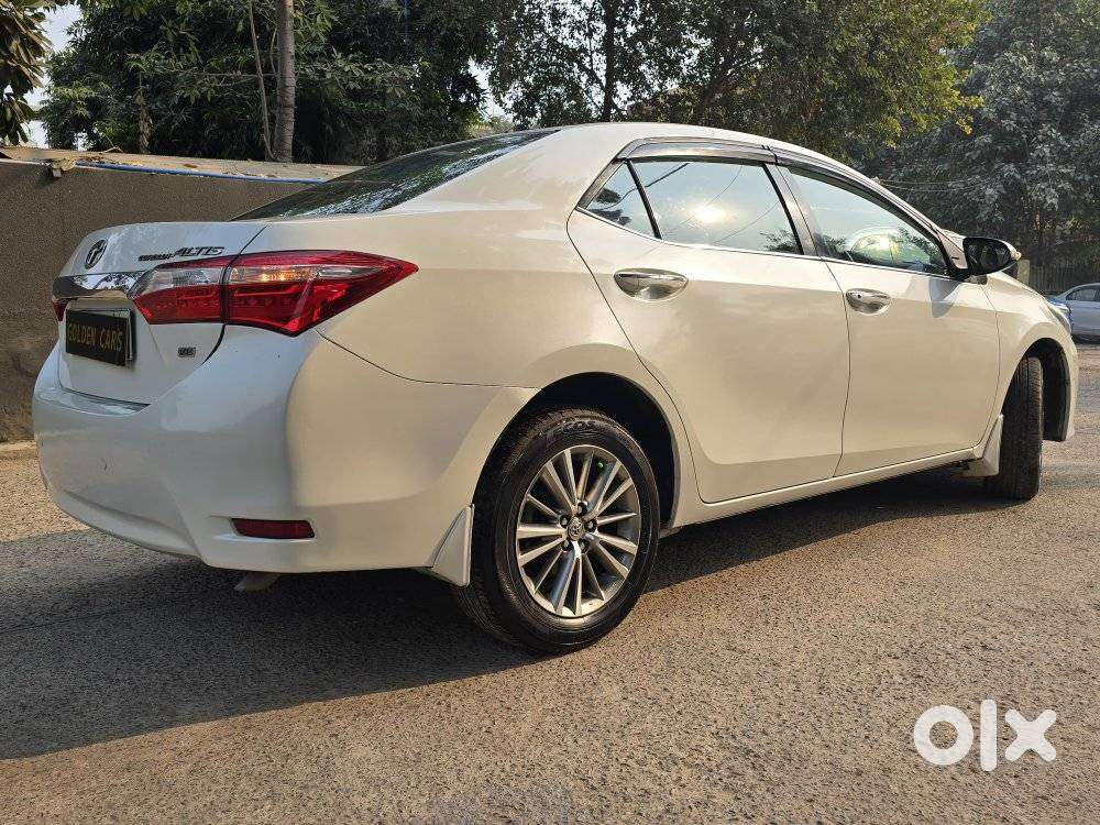 Toyota Corolla Altis