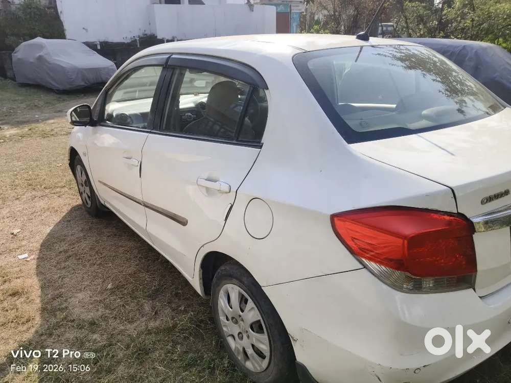 Honda Amaze 2014