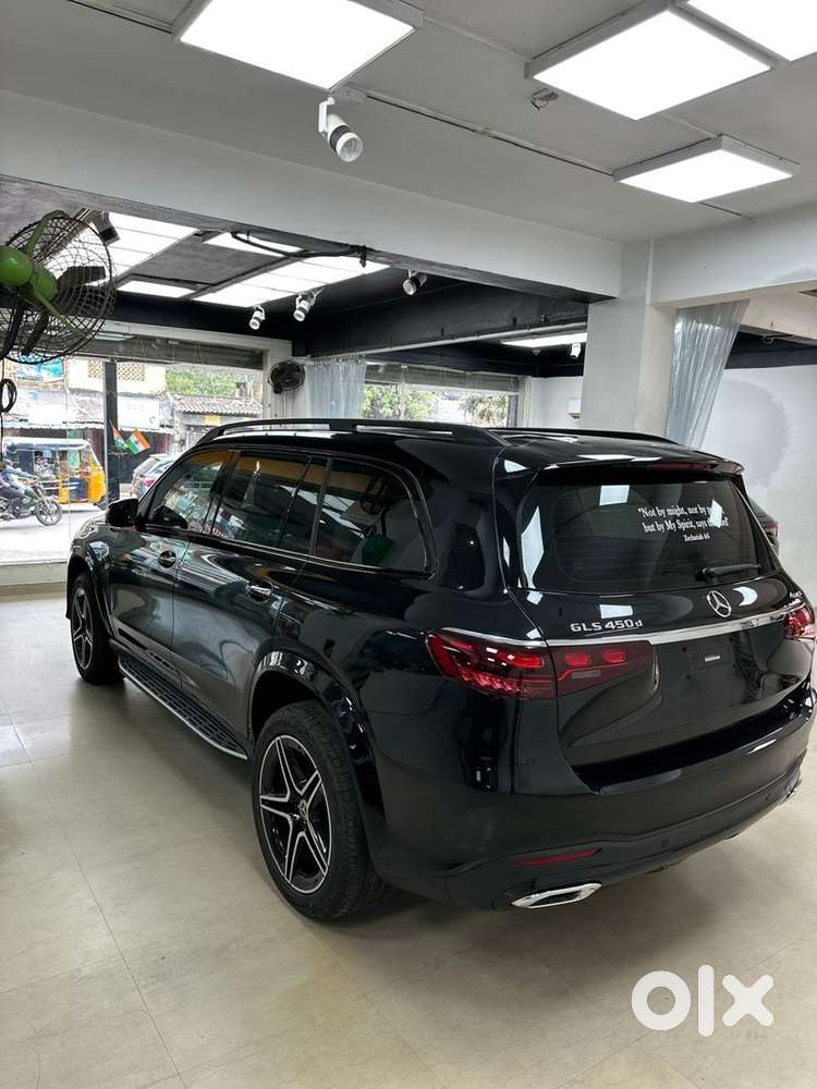 Mercedes-benz Gls 2025  Amg Line Diesel 3000 Km Driven