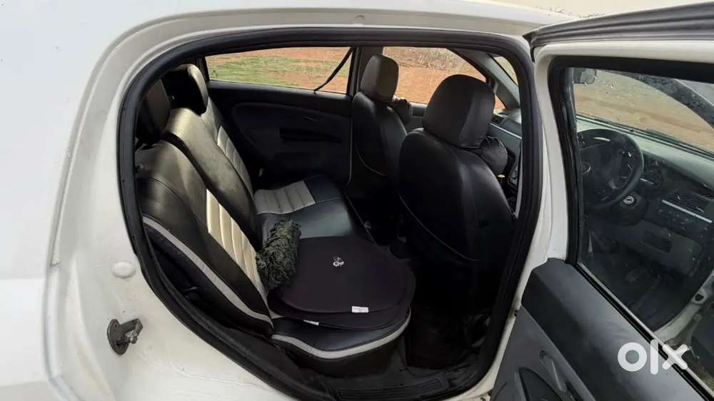 Fiat Grande Punto 2012 Diesel Car