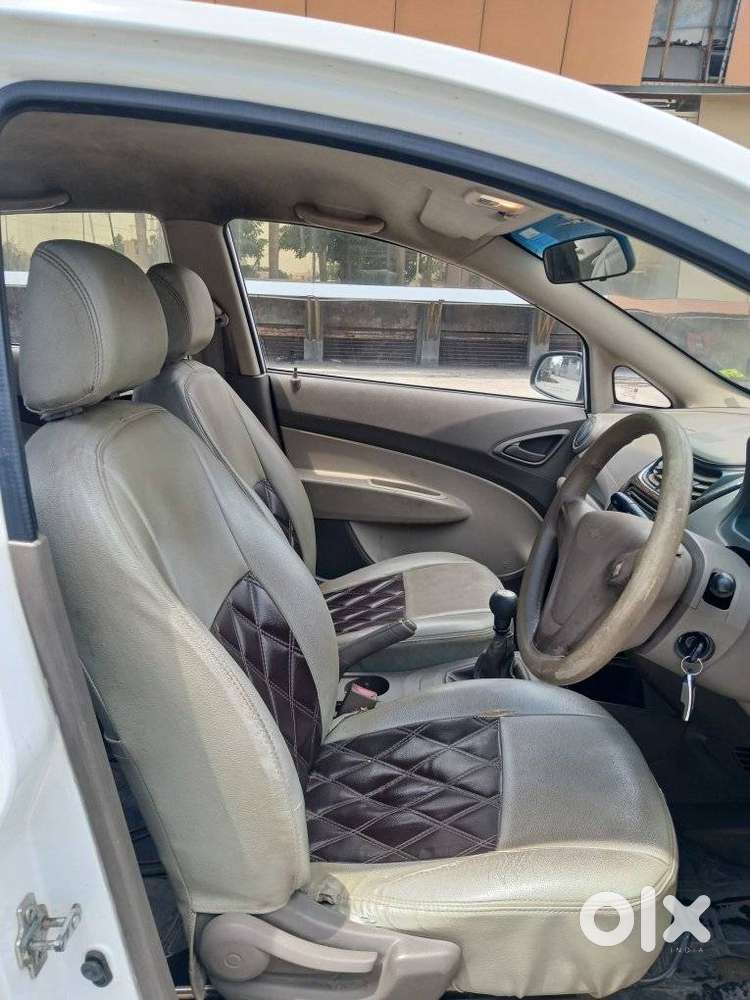 Chevrolet Sail U-va 1.3 Ls, 2014, Petrol