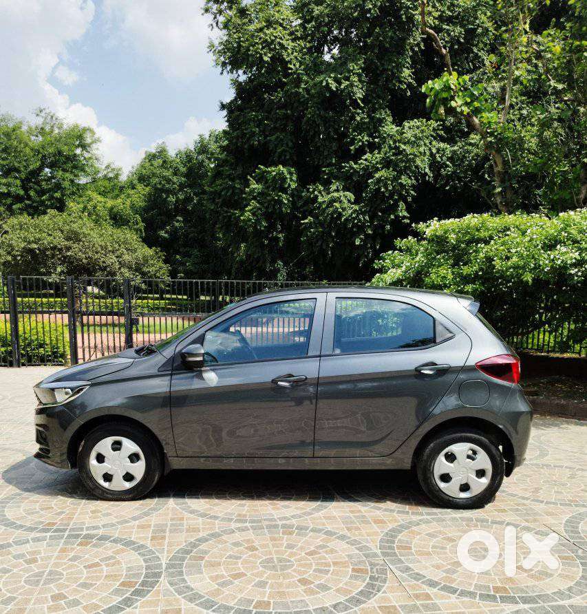 Tata Tiago 1.2 Revotron Xt Cng, 2022, Cng & Hybrids