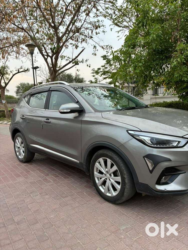 Mg Astor 2022 Petrol 21000 Km Driven