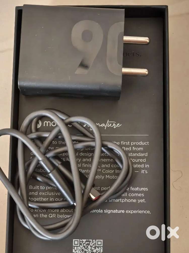 Motorola Charger 90 Watt