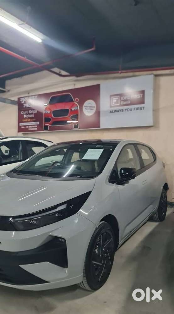 Tata Altroz, 2026, Petrol