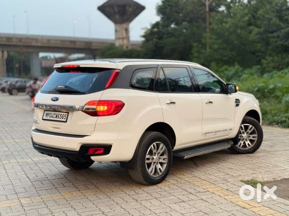 Ford Endeavour 2.2 Titanium At 4x2 Sunroof, 2019, Diesel