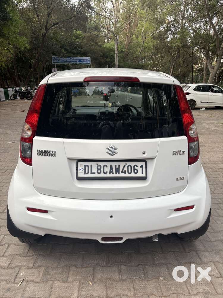 Maruti Suzuki Ritz Lxi, 2012, Petrol