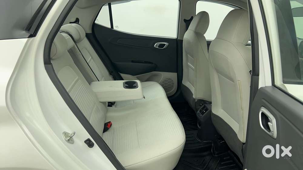 Hyundai Aura [2023-ongoing] 1.2 Sx Plus Petrol Amt, 2024, Petrol