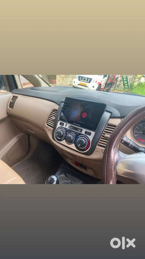 Toyota Innova 2015 Year